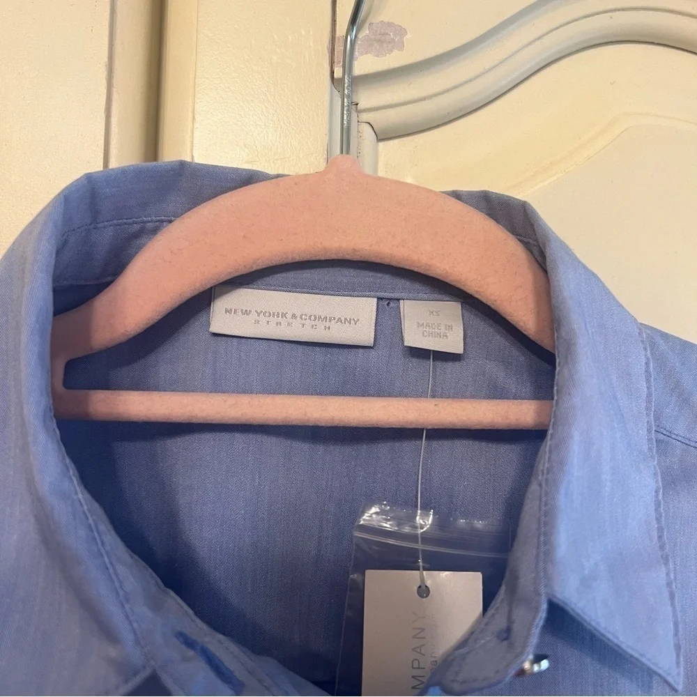 Nwt New York and Company Women’s Half Button Down Business Casual Blouse, XS - Picture 3 of 8